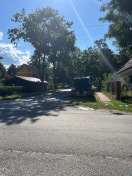 Foto: Parkender LKW im Kreuzungsbereich  