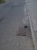 Foto: Abgesunkener Gulli 