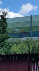 Foto: Schmierereien an der Lärmschutzwand 