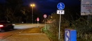 Foto: Diverse Ölspur Schilder unzulässig auf Radwegeflächen  