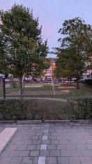 Foto: Bitte Spielplatz wieder nach Vorschrift Bebauungsplan herstellen  