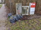 Foto: Müllsäcke mit Laub an der Ecke Chausseestr Kageler Weg 