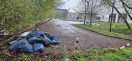 Foto: Müll hinter dem ehemaligen Möbelboss in Teltow 