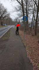 Foto: Ortseingang Schild VZ 240 stark verschmutzt  
