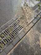 Foto: Versandete Entwässerungsrinnen Beelitz GT Schönefeld  