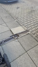 Foto: Kaputter Fußweg 