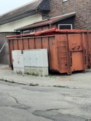 Foto: Groß Container für Altbrot 