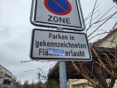 Foto: Verkehrsschild wurde beklebt 