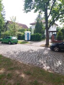 Foto: TOI TOI WC auf dem Bürgersteig  