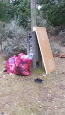 Foto: Grosser Müllberg am Baggersee / Stern 