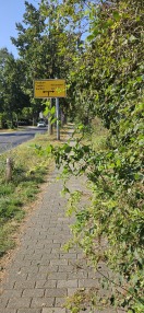 Foto: Gehweg unpassierbar 