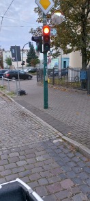 Foto: Glasscherben Ecke Jacobstraße Ampelanlage/Schulweg  