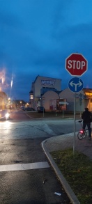 Foto: Mehrere Freigabe (n) Radfahrer vergessen - Kreuzung Kesselgrundstraße- 14542 Werder (Havel) 