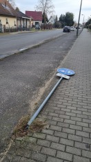 Foto: Umgekipptes Schild 