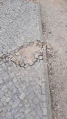 Foto: Schäden im Gehwegpflaster 