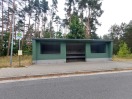 Foto: Graffitti-Morddrohung &quot;187&quot; im Buswartehäuschen 
