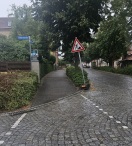 Foto: Vergessenes Baustellenschild 
