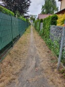 Foto: Begehbarkeit des 2m-Weges zwischen Kiefernring und Waldpromenade 