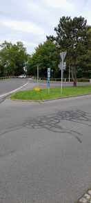 Foto: Verkehrsschild defekt 