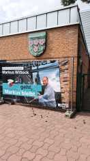Foto: Plakatierung Mehrzweckhalle 