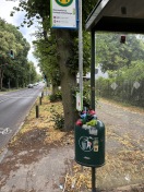 Foto: Abfalleimer Bushaltestelle Freibad beidseitig  
