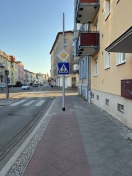 Foto: Straßenschild fehlplatziert? 
