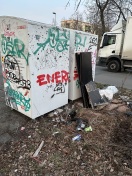 Foto: wilde Deponie Altkleidercontainer  