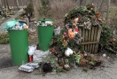 Foto: Müll Waldfriedhof 