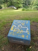 Foto: Beseitigung von Vandalismuschäden im Schlosspark  