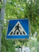 Foto: Austausch von Rechtsungültiger StVO-Altbeschilderung am FGÜ Dresdner Straße 