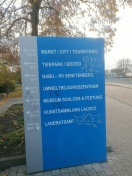 Foto: Schutzfolie für Hinweisstele am Senftenberger Tierpark erforderlich 