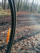Foto: Verkehrsgefährdender Schmierfilm auf Verbindungsradweg Laugkfeld  Grünstraße  