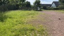 Foto: Bolzplatz stark bewachsen 