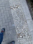 Foto: Pflaster demoliert 