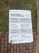 Foto: Beschilderung Warnsignale bei Megaphon ab 