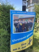 Foto: Wahlplakat hängt immer noch ( seit Mai) 