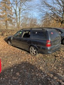 Foto: Auto ohne Nummernschild 