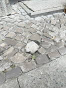 Foto: Stoplergefahr für Fußgänger 