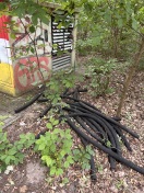 Foto: Müll an Stromkasten L79 