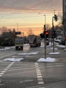 Foto: Gefährlich deformiertes Verkehrszeichen 