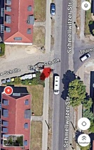 Foto: Strauchrückschnitt keine Einsicht Fußgängerweg 