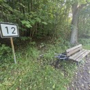 Foto: Grillreste inkl. Müll am Kanal 